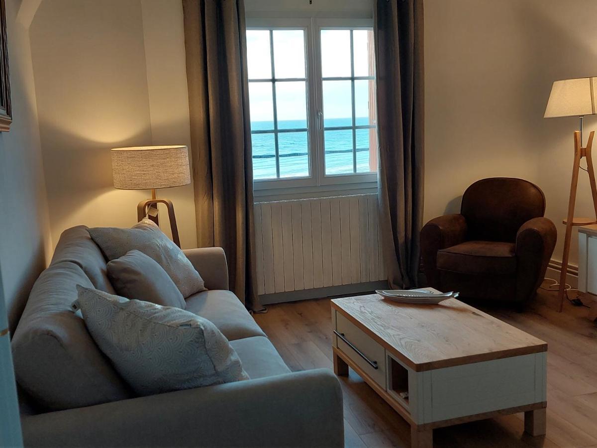 Au Gre Des Marees 2 Appartement Face A La Mer 2Eme Etage Ault Extérieur photo