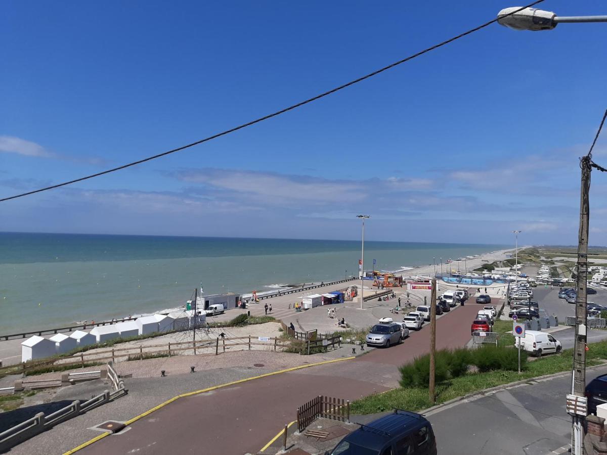 Au Gre Des Marees 2 Appartement Face A La Mer 2Eme Etage Ault Extérieur photo